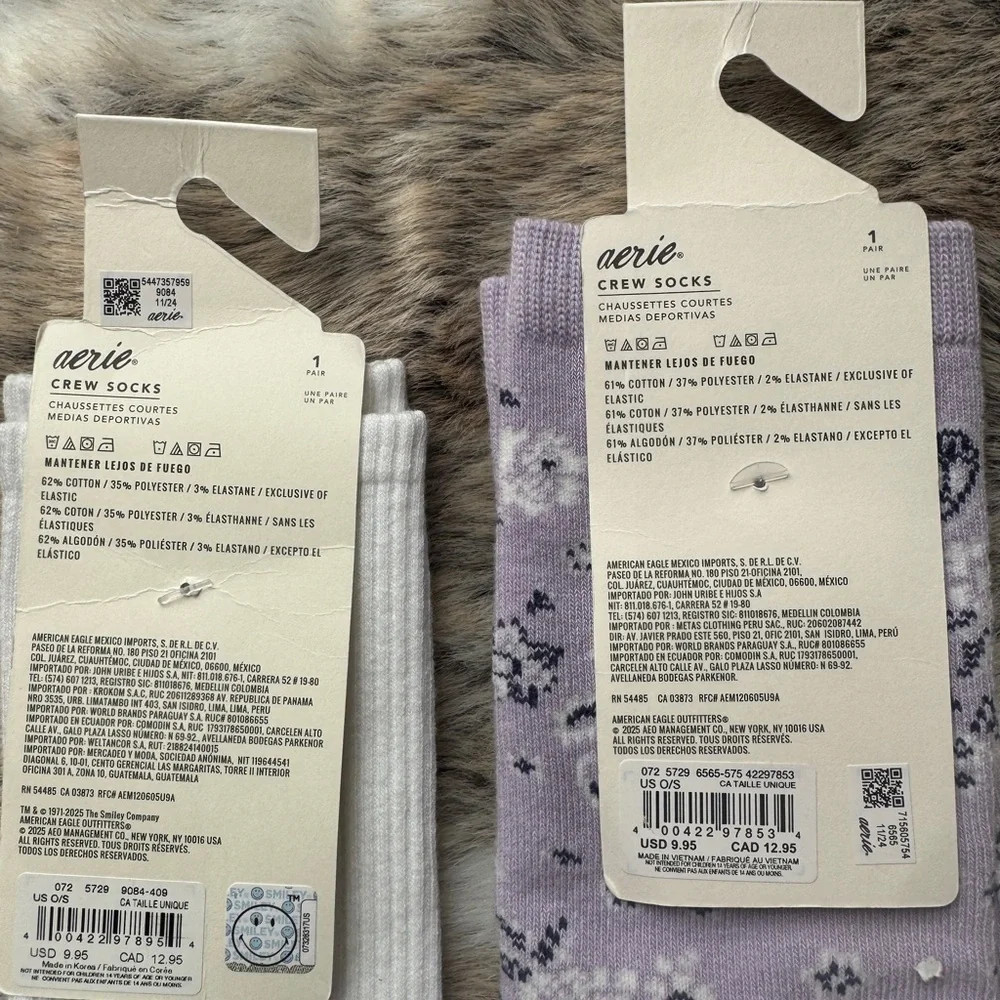NWT Aerie White and Lavender Women’s Socks Duo